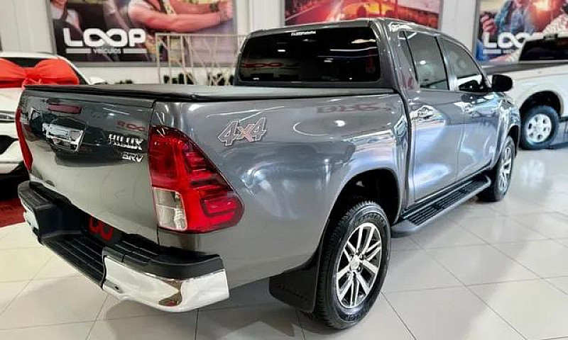 Toyota Hilux 2.8 Srv...