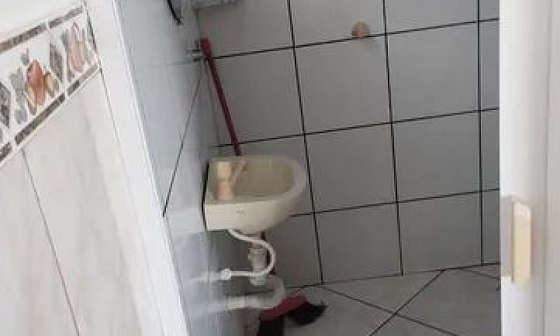 Aluga-Se Apartamento...