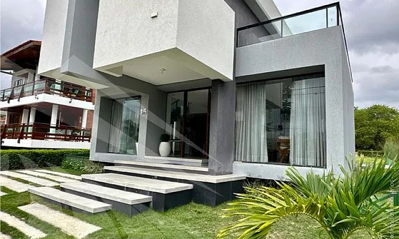 Casa Em Condomínio D...
