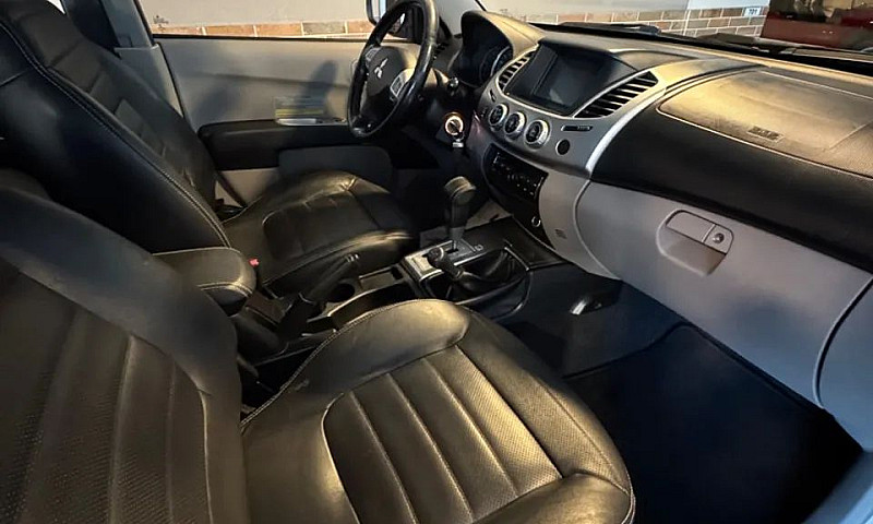 L200 Triton 2016...