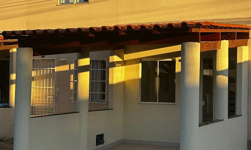 Casa 2 Quartos Condo...