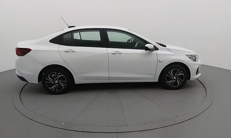 Chevrolet Onix Plus ...