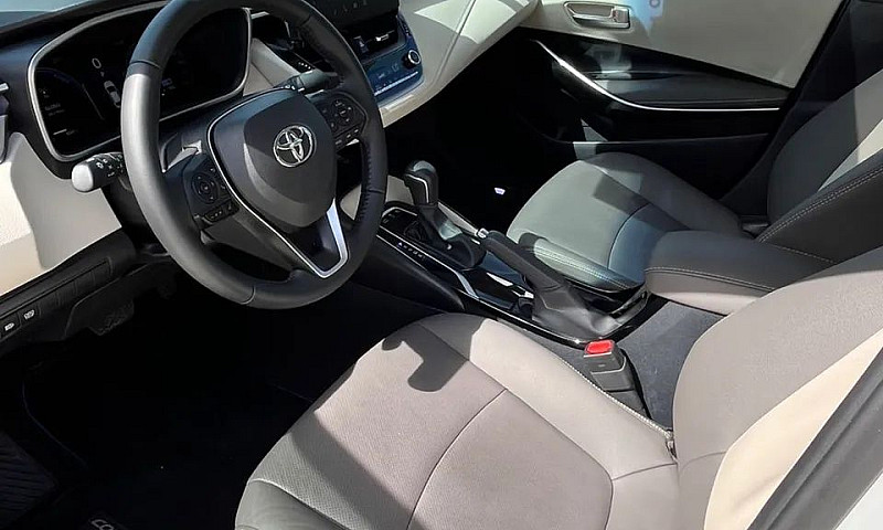 Toyota Corolla Altis...