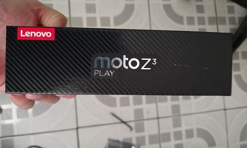 Moto Z3 Playpreto...