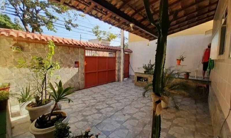 Vende-Se Casa No Ibe...