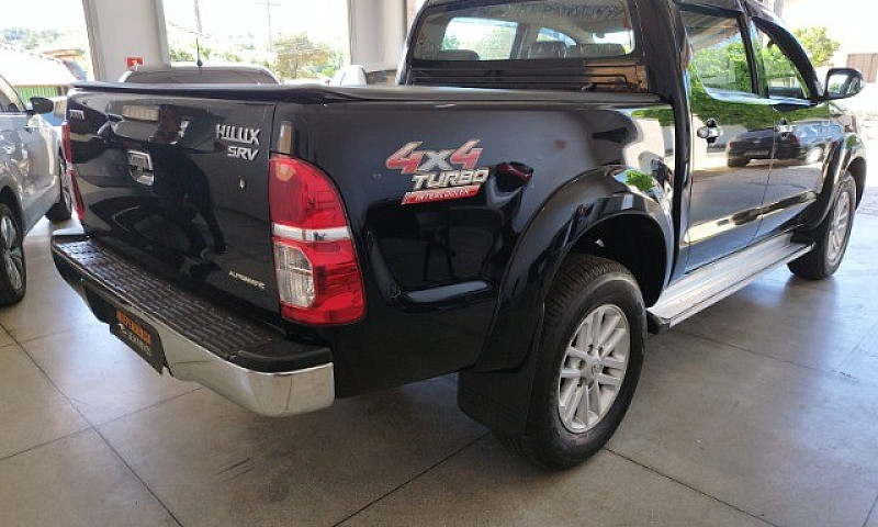 Hilux Cd Srv 4X4 Com...