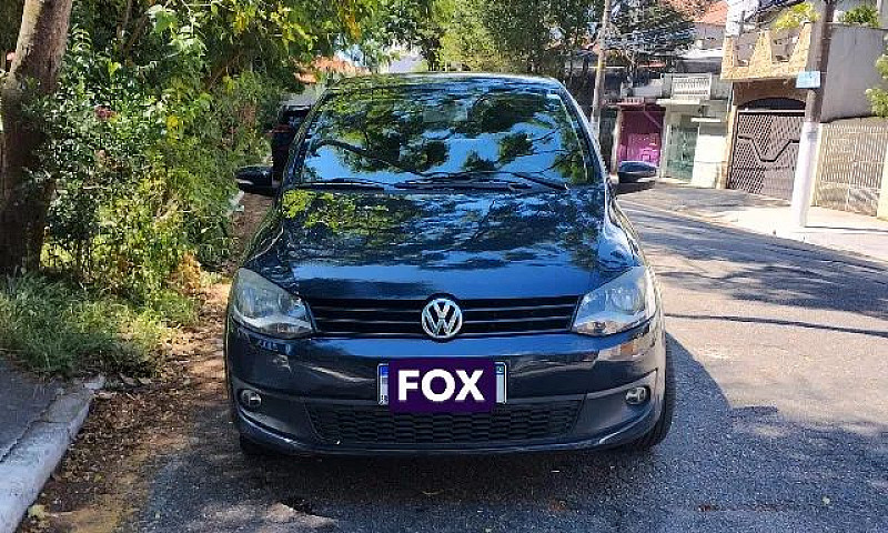 Volkswagen Fox 1.6 M...