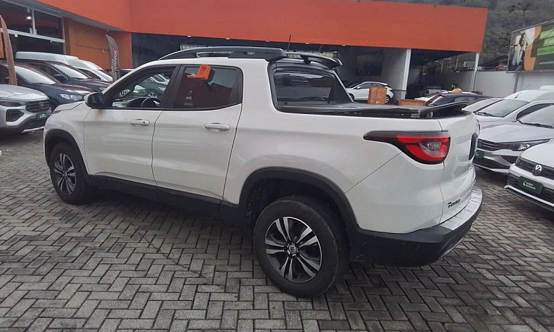 Fiat Toro Freedom 2....