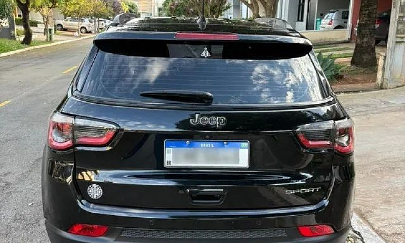 Jeep Compass Sport 2...