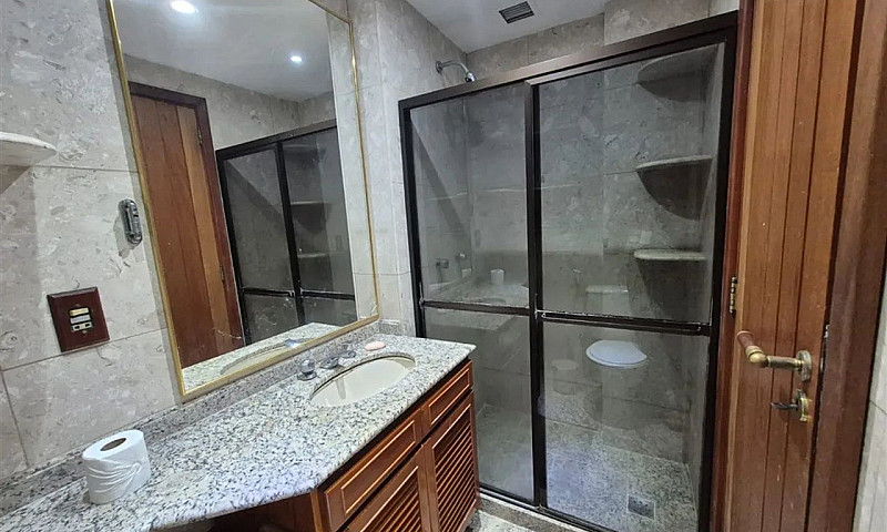 Apartamento À Venda ...