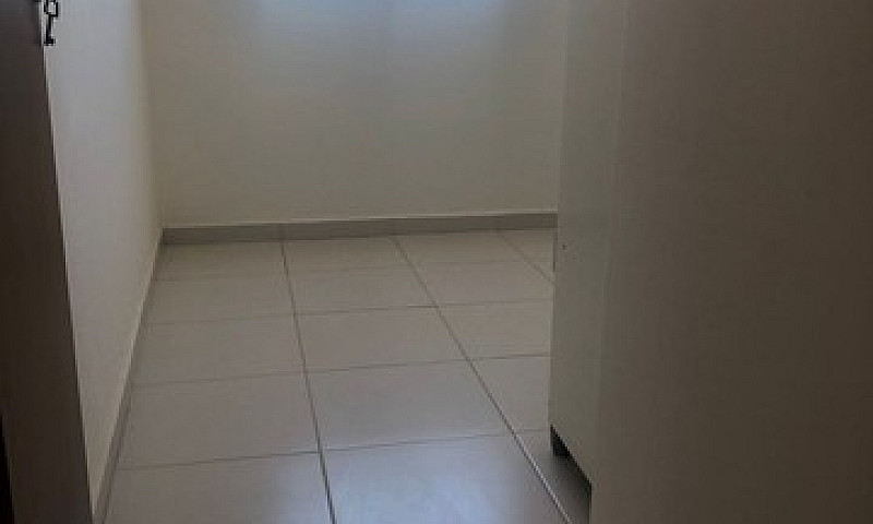 Alugo Apto 3 Quartos...