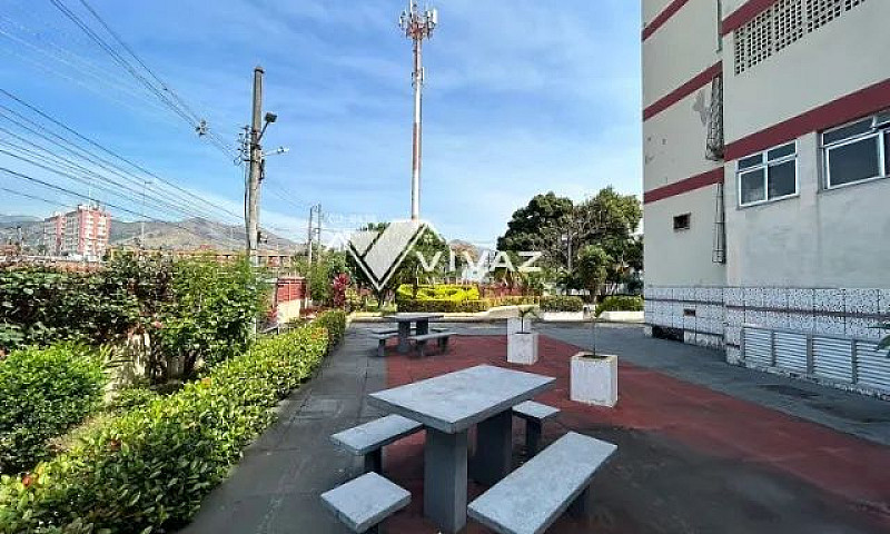 Excelente Apartament...