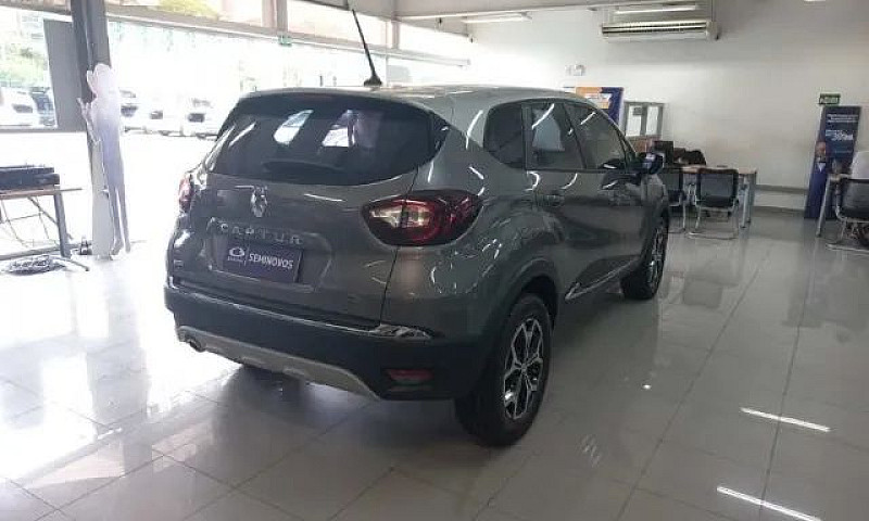 Captur Iconic 1.3 16...