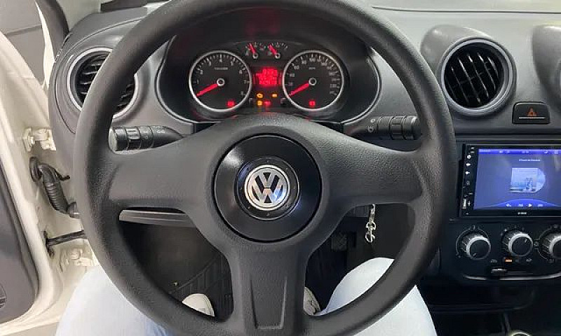 Volkswagen Saveiro 1...