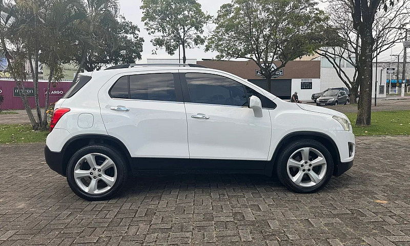 Chevrolet Tracker Lt...