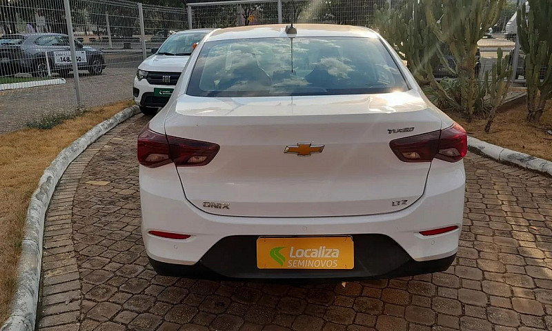 Chevrolet Onix Hatch...