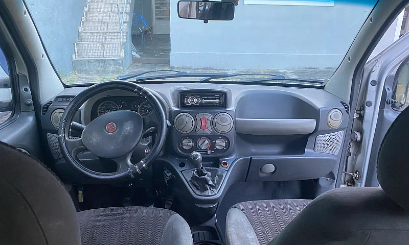 Fiat Doblo Essence 1...