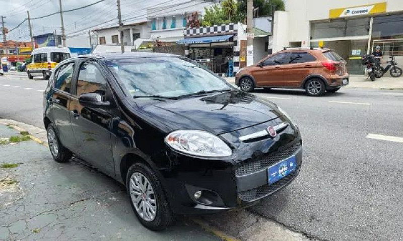 Fiat Palio Essence 1...
