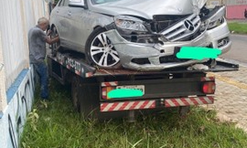 Mercedes C200K (Bati...