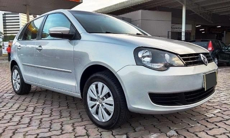 Volkswgen Polo 1.6 2...