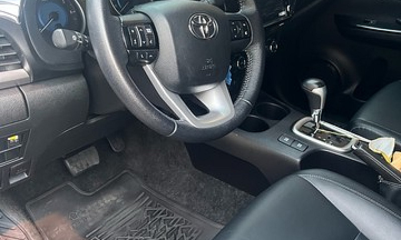 Hilux...