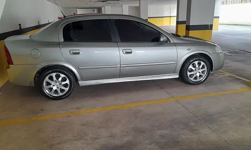 Astra Sedan Elegance...