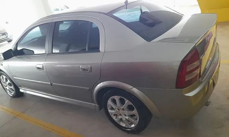 Astra Sedan Elegance...