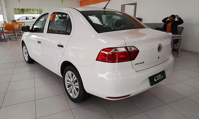 Volkswagen Voyage 1....
