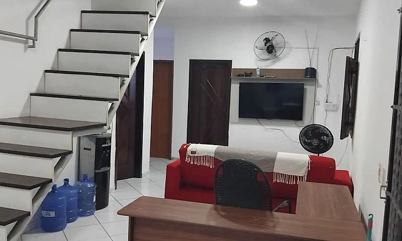 Alugam-Se Quartos Ar...