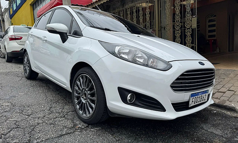 Ford Fiesta Sel 1.6 ...