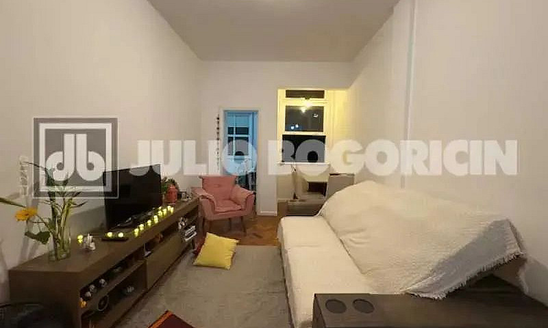 Apartamento : / Resi...