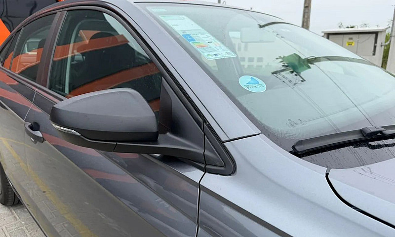 Volkswagen Virtus Se...