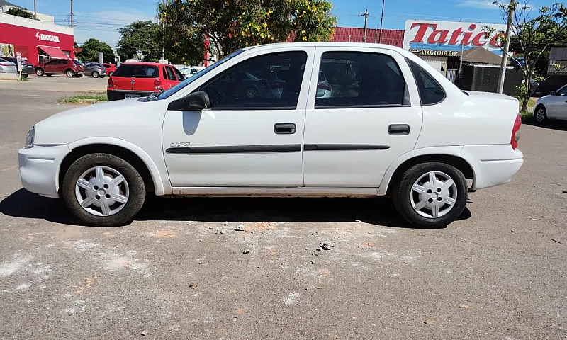 Chevrolet Corsa Sed ...