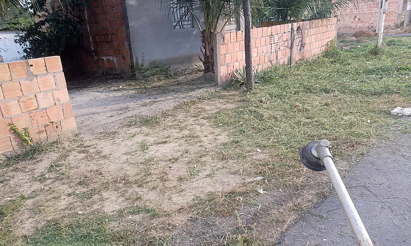 Vende-Se Esta Casa ...