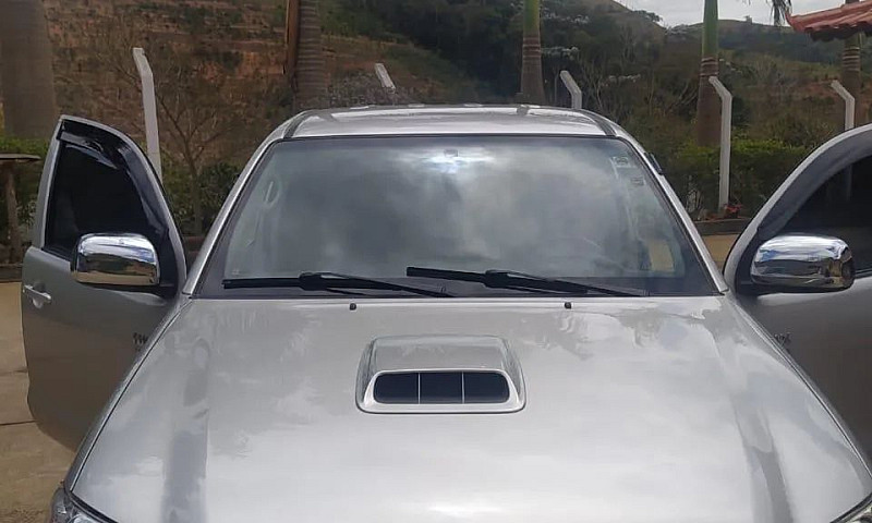 Toyota Hilux Cd Sr D...