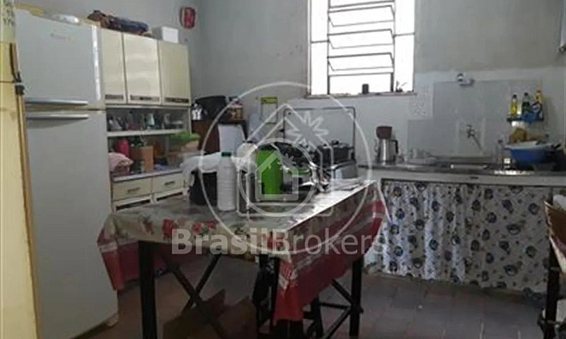 Casa À Venda Com 496...