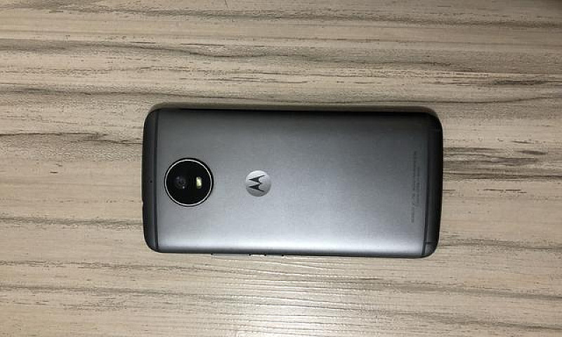 Moto G5S...