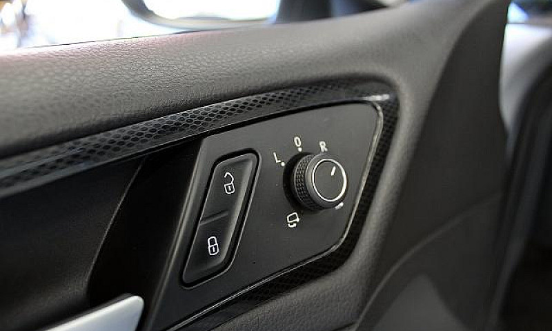 Volkswagen Golf 2015...