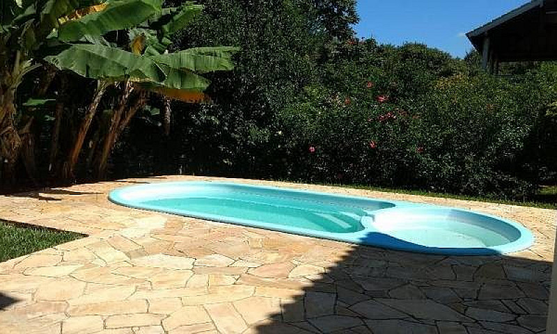 Casa De Condomínio P...