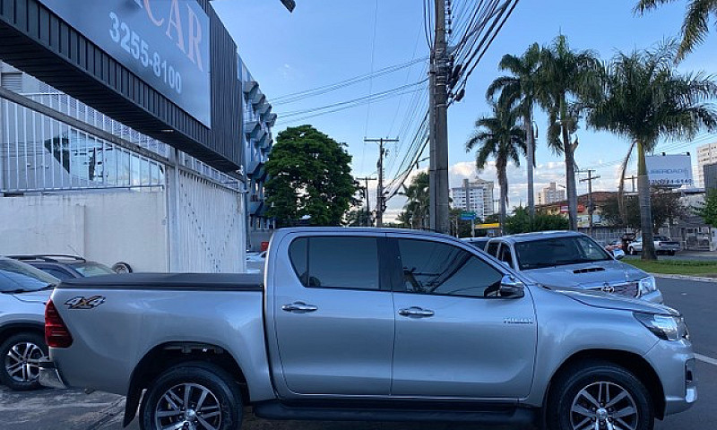 Hilux Srv  2019/2019...