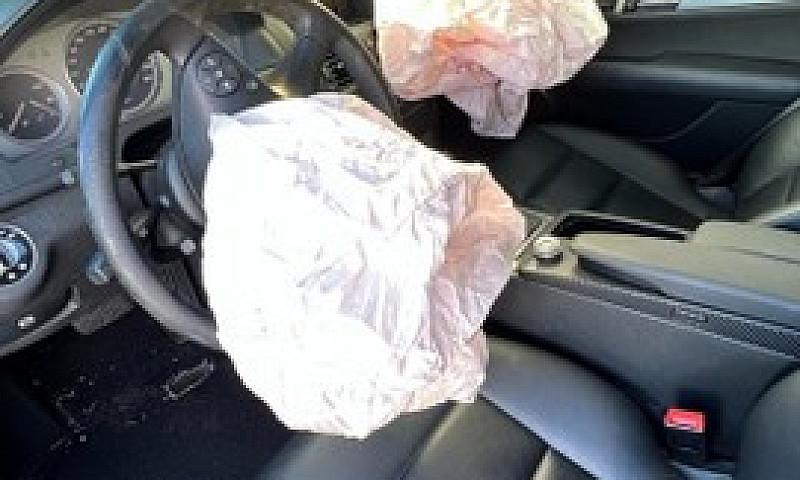 Mercedes C200K (Bati...