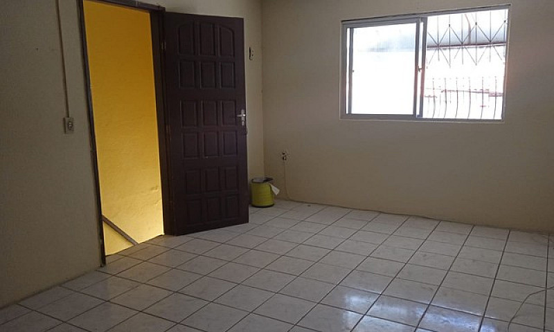 Aluguel De Casa No P...