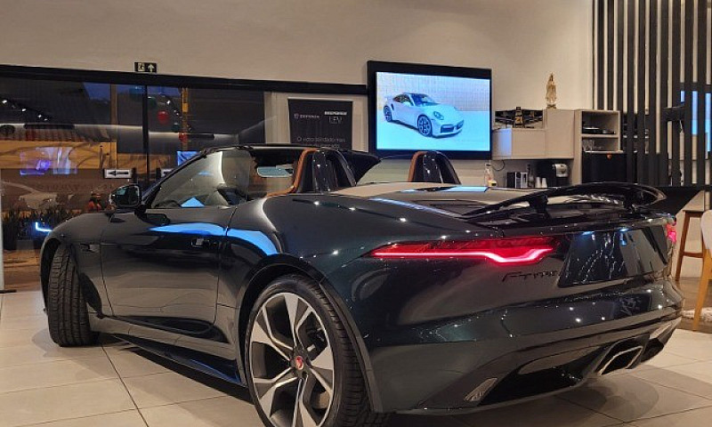 Jaguar F-Type R-Dyna...