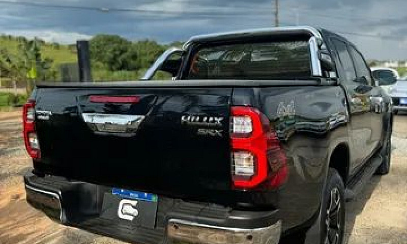 Toyota Hilux Hilux C...