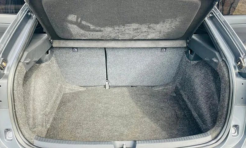 Volkswagen Nivus Hig...