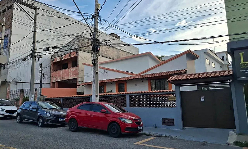 Linda Casa Com 5 Qua...