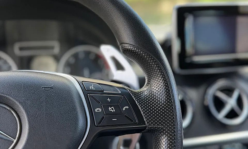 Mercedes-Benz Classe...