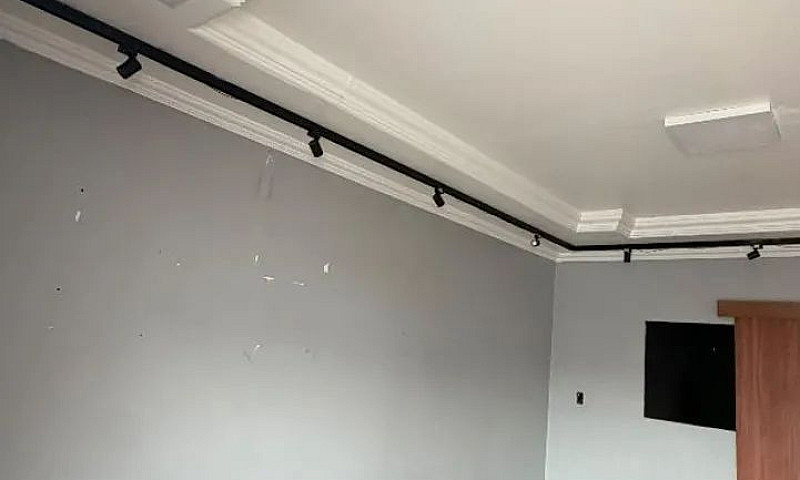 Aluga-Se Sala Comerc...
