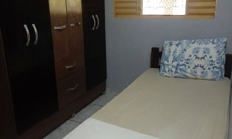 Quarto Mobiliado ...