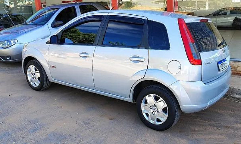Fiesta Hatch 1.6 / 2...